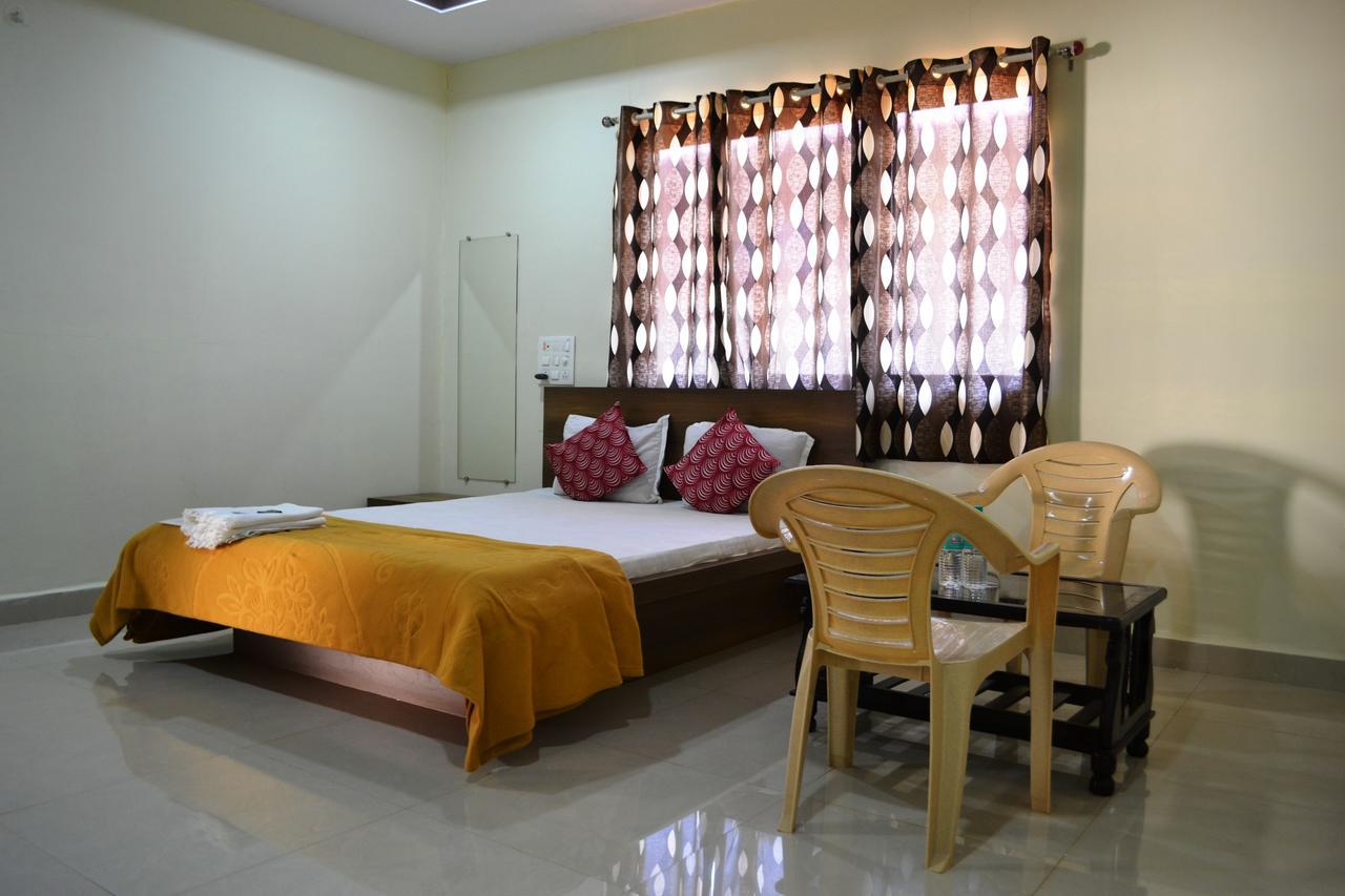 Hôtel Prakruti Agro Farm à Jawhār Extérieur photo